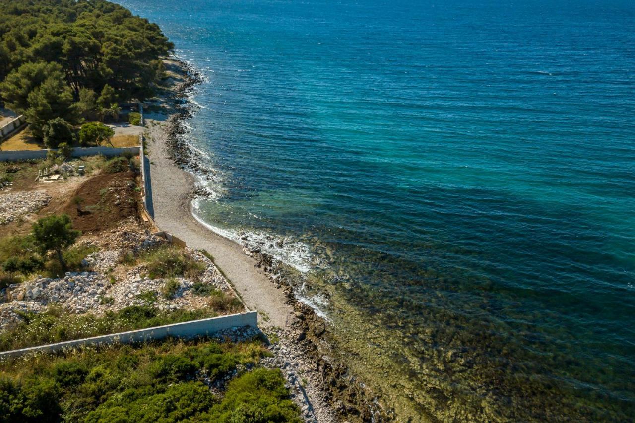 Island Getaway - Heritage House Mirce 외부 사진
