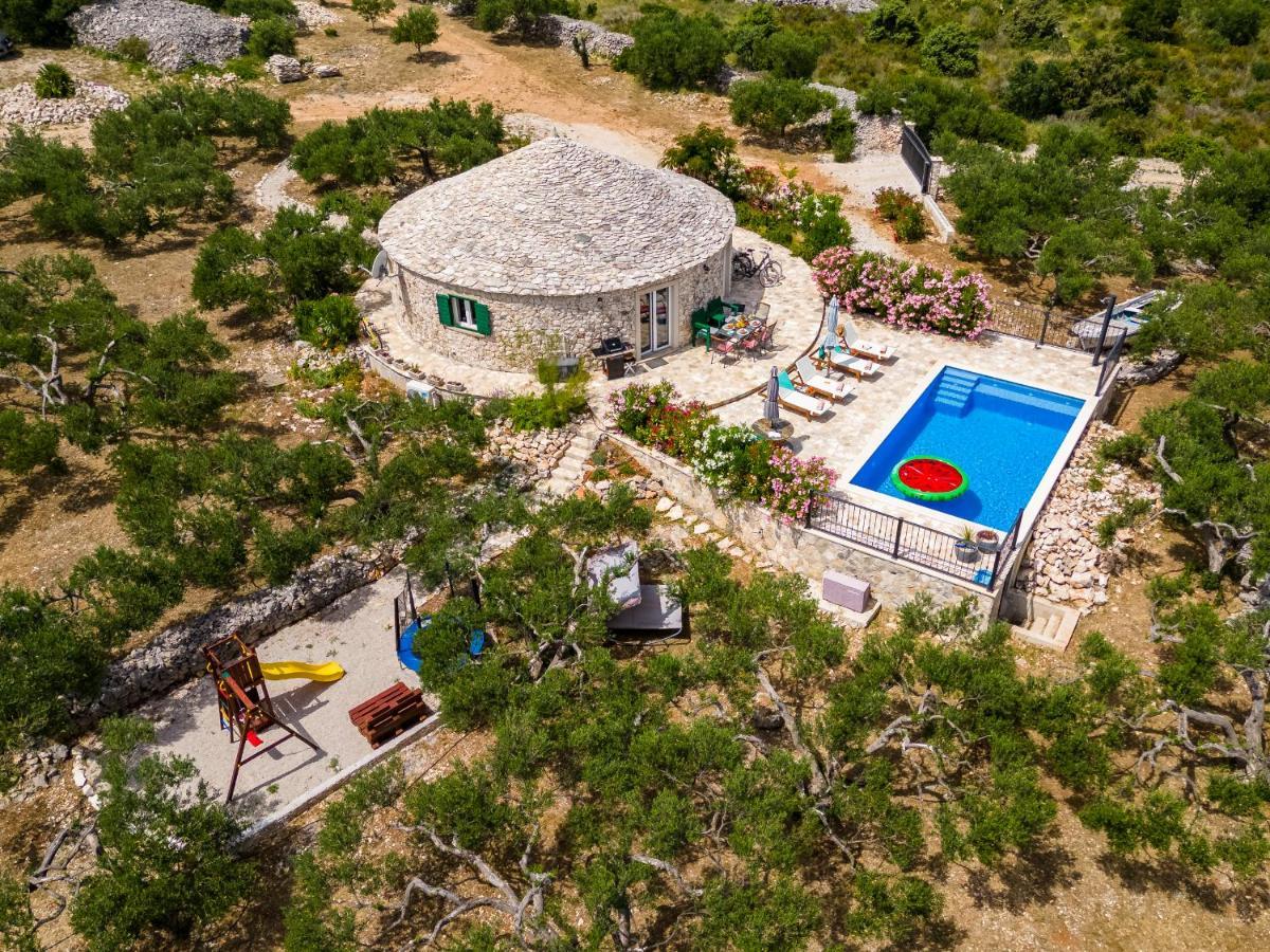 Island Getaway - Heritage House Mirce 외부 사진