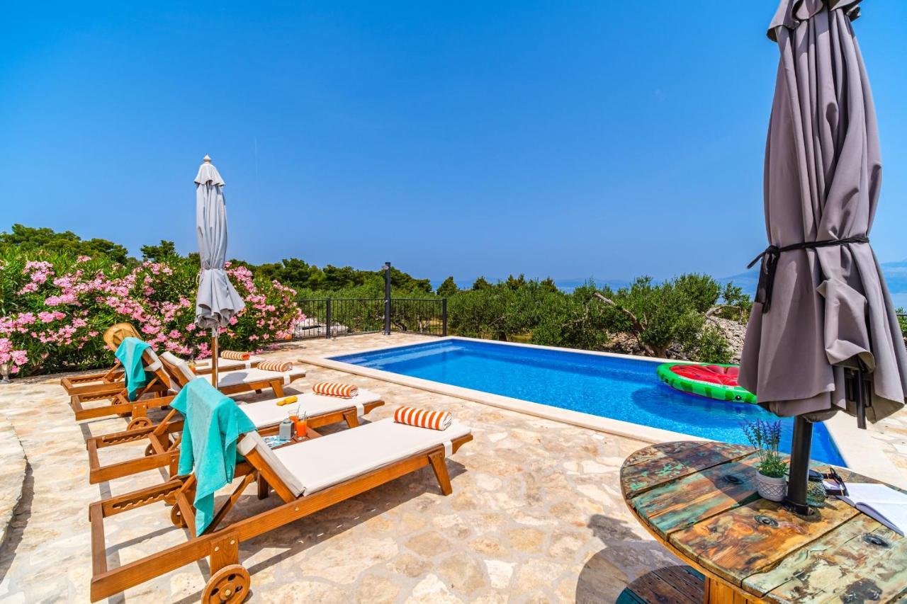Island Getaway - Heritage House Mirce 외부 사진